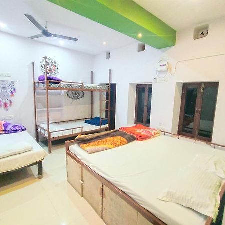 Banaras Paying Guest House Assi Ghat Varanasi Exterior foto
