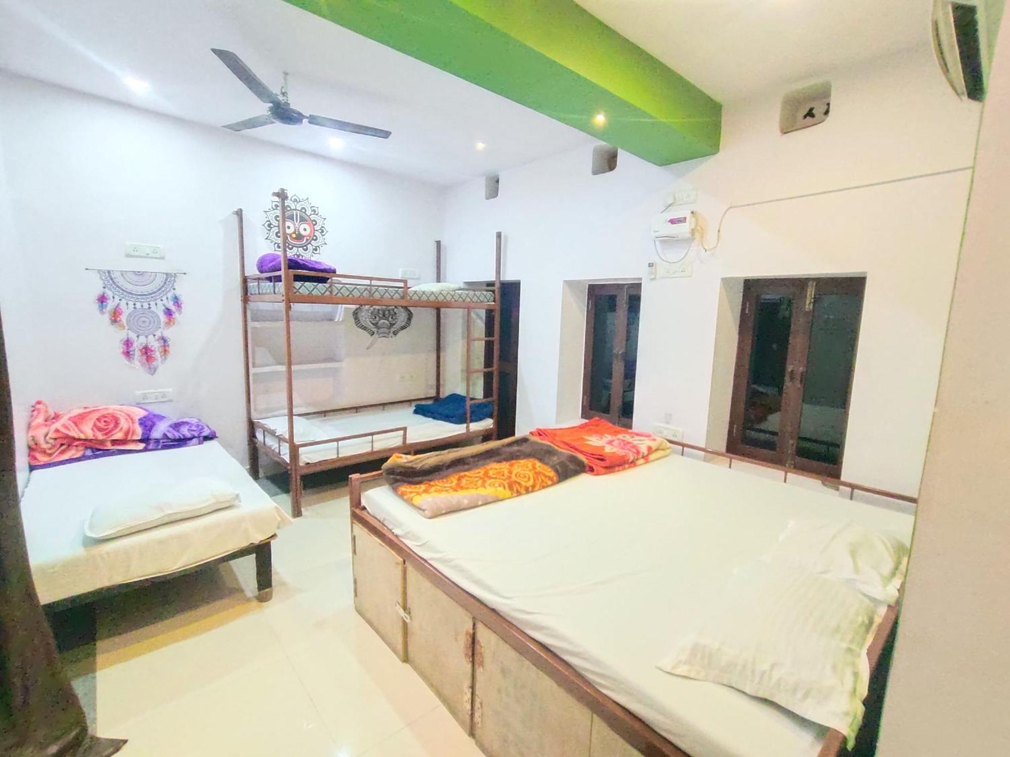 Banaras Paying Guest House Assi Ghat Varanasi Exterior foto