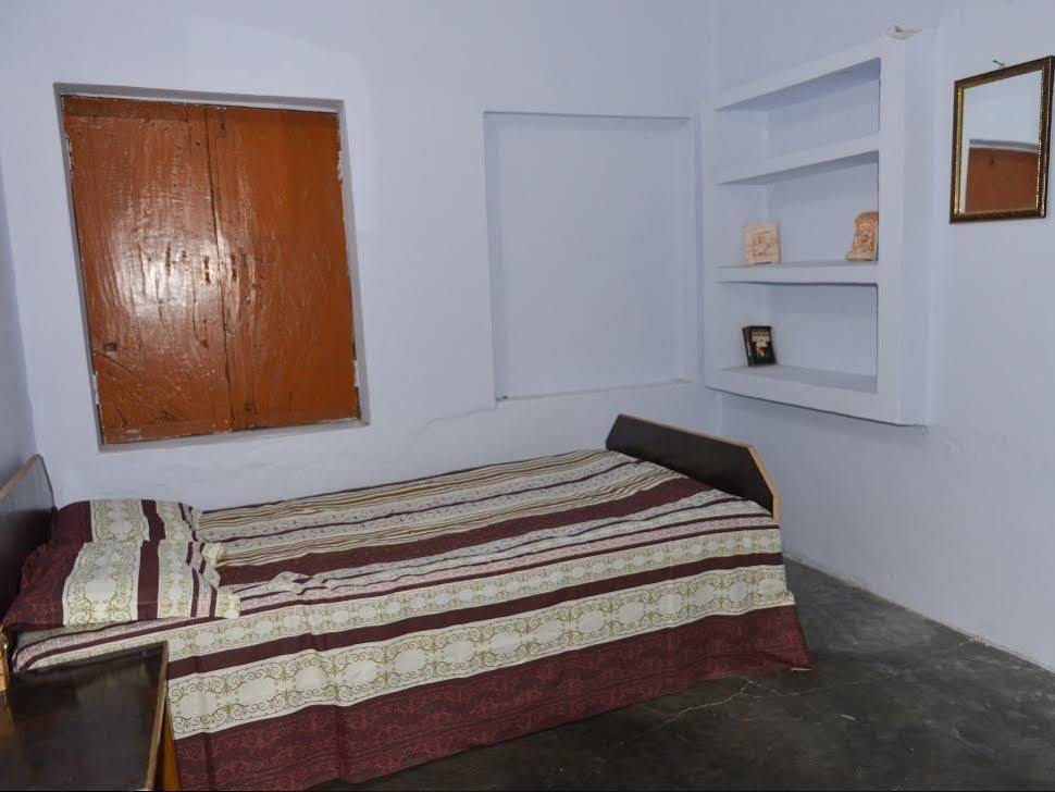Banaras Paying Guest House Assi Ghat Varanasi Exterior foto